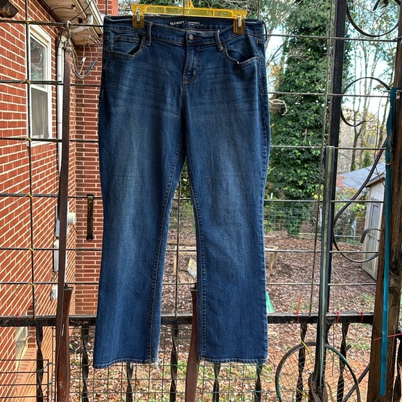 Old Navy Denim - Old Navy Original Mid-Rise Denim Blue Jeans Petite Frayed Hem Distressed 12P